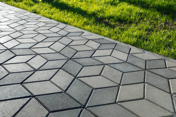 Best Local Driveway Pavers  in Highland Park, NJ